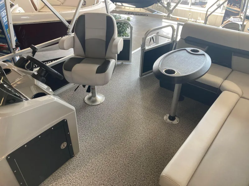 Slide: The Image of Montego Bay 8518 Cruise pontoon boat, 2025, displayed in showroom. - 9