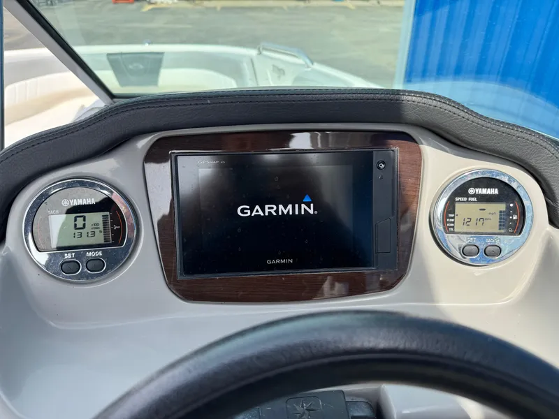 Slide: The Image of Dashboard of 2019 Chaparral 21 H2O Sport OB with Garmin display and Yamaha gauges. - 8