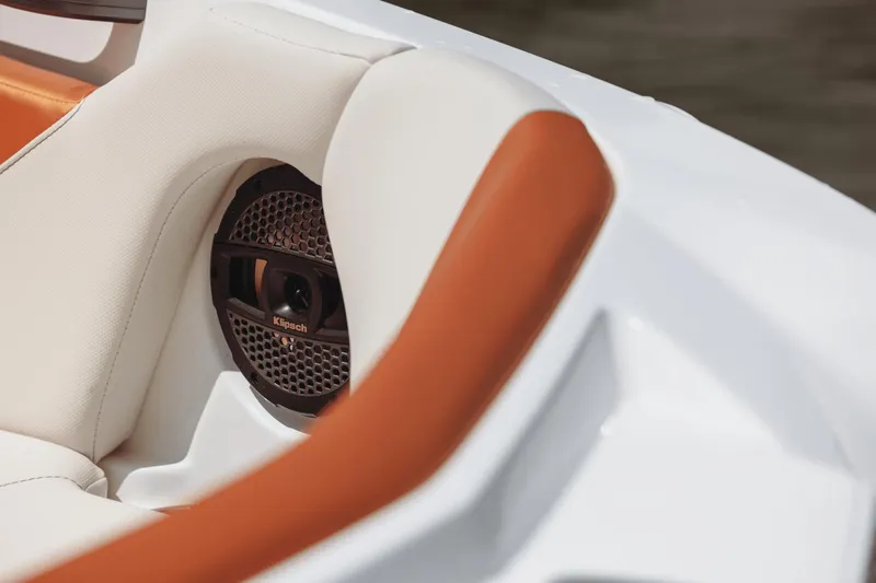 Slide: The Image of MasterCraft NXT20 2025 - 13