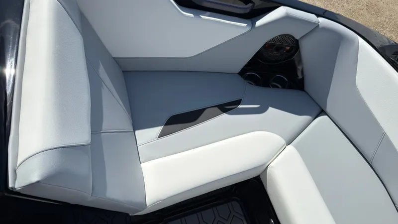 Slide: The Image of Interior of 2025 MasterCraft NXT20 with modern gray upholstery. - 30