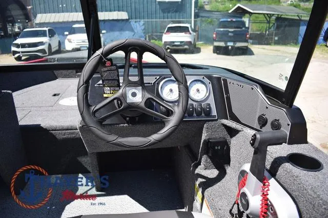 Slide: The Image of Lund 1650 Angler Sport 2025 - 11