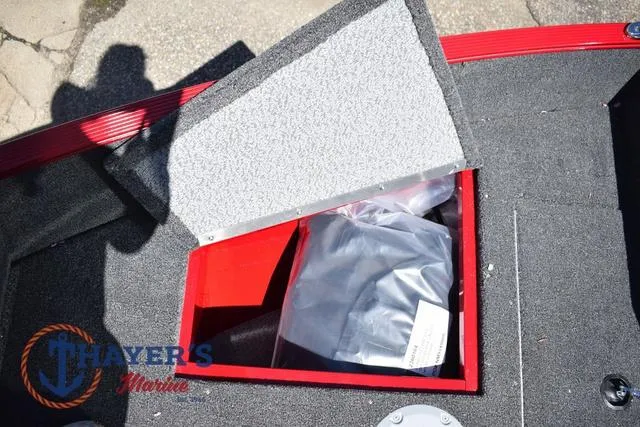 Slide: The Image of Lund 1650 Angler Sport 2025 - 21