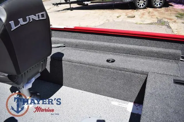 Slide: The Image of Lund 1650 Angler Sport 2025 - 24