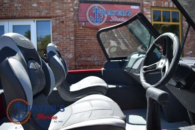 Slide: The Image of Lund 1650 Angler Sport 2025 - 32