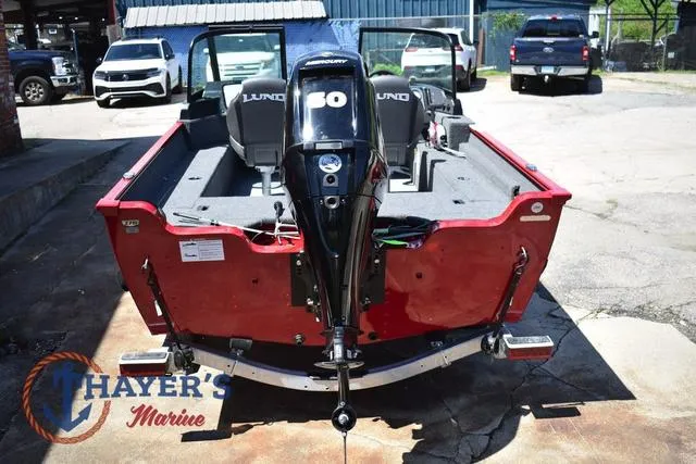 Slide: The Image of Lund 1650 Angler Sport 2025 - 4