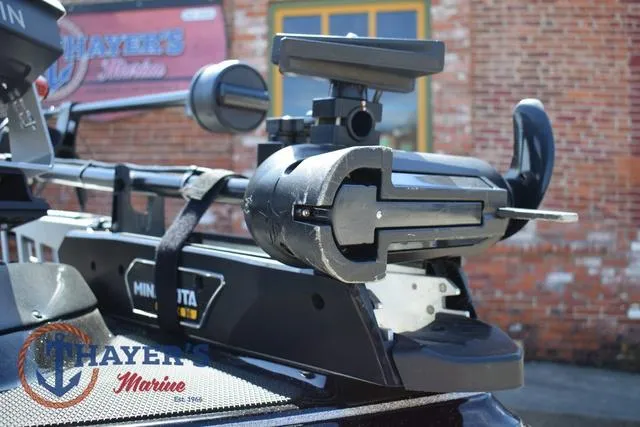 Slide: The Image of Caymas CX 21 PRO 2023 - 10