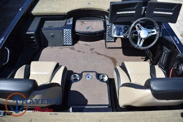 Slide: The Image of Caymas CX 21 PRO 2023 - 19