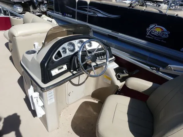 Slide: The Image of Silver Wave ISLAND 220 LP 2014 - 8