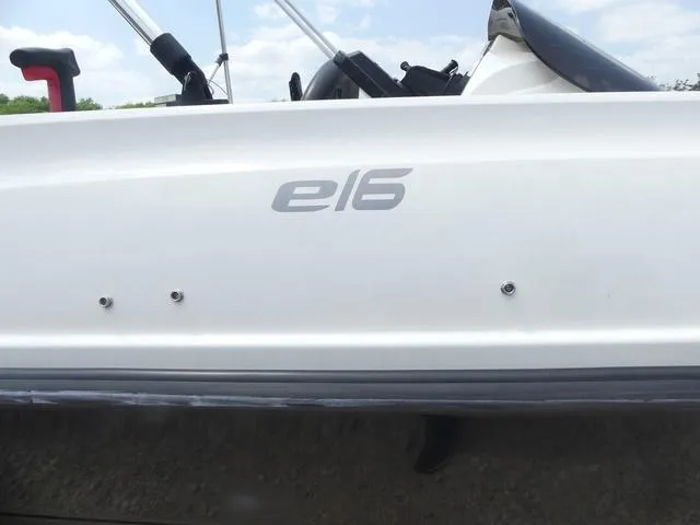 Slide: The Image of Bayliner Element E16 2020 - 3