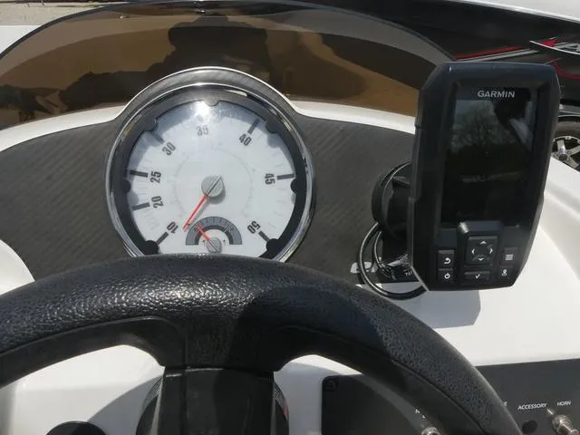 Slide: The Image of Bayliner Element E16 2020 - 6