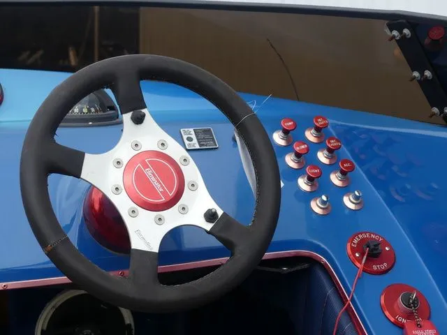 Slide: The Image of Eliminator 234 Edge 1990 - 18