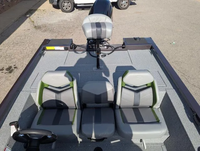 Slide: The Image of G3 Sportsman 1710 2025 - 10