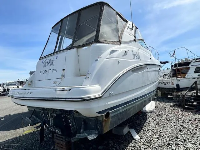 The Image of 2001 Maxum 3500 SCR boat on dry dock, Everett, WA, with clear blue sky. - 0