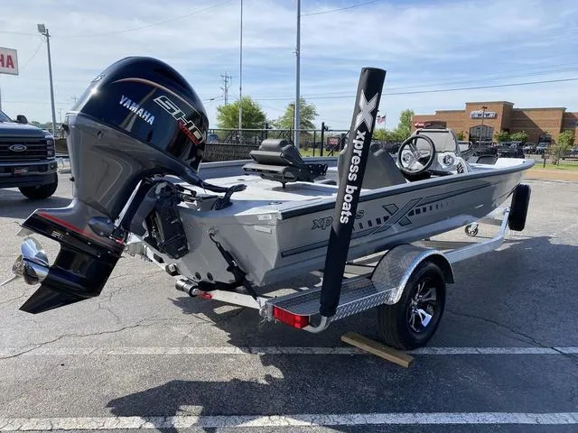 Slide: The Image of Xpress H18C CRAPPIE W/ Yamaha 115 2025 - 5