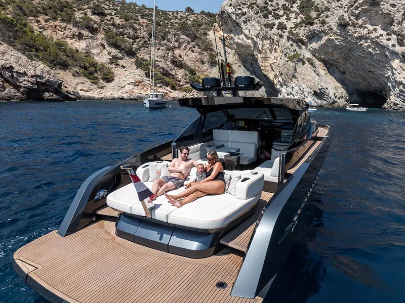 Slide: The Image of Bekkers Azur 45HT 2023 - 54