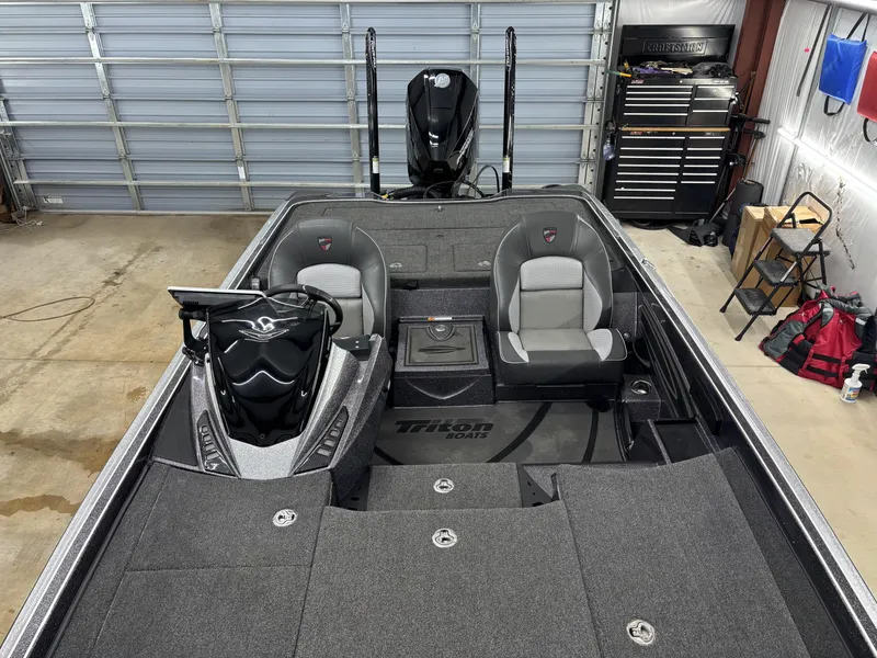 Slide: The Image of Triton 21 XP Patriot 2024 - 12