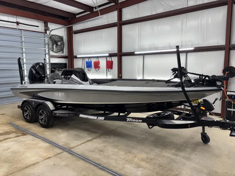 Slide: The Image of Triton 21 XP Patriot 2024 - 14