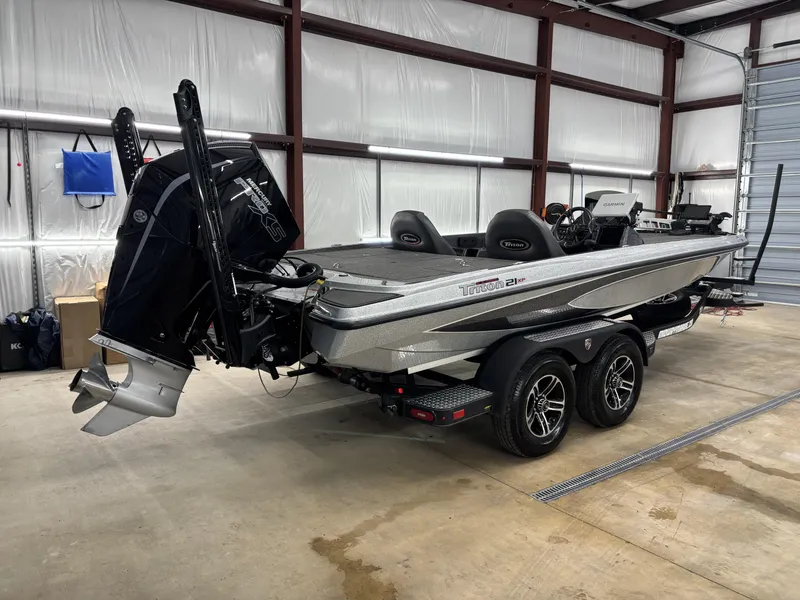 Slide: The Image of Triton 21 XP Patriot 2024 - 3