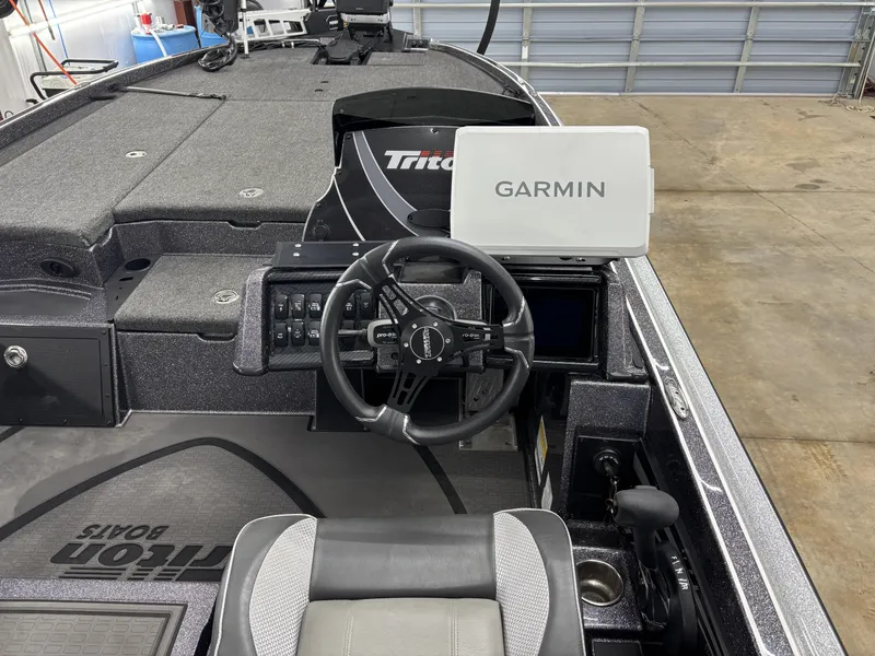 Slide: The Image of Triton 21 XP Patriot 2024 - 8