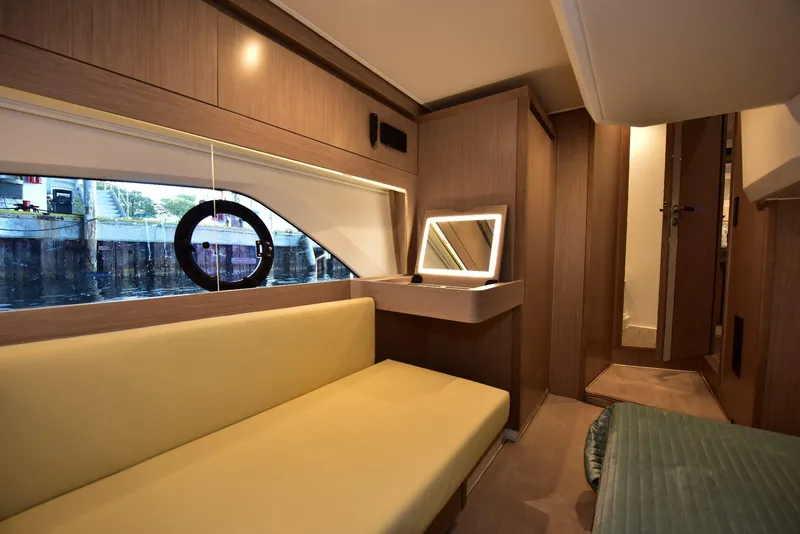 Slide: The Image of Sealine C430 #42 2022 - 121