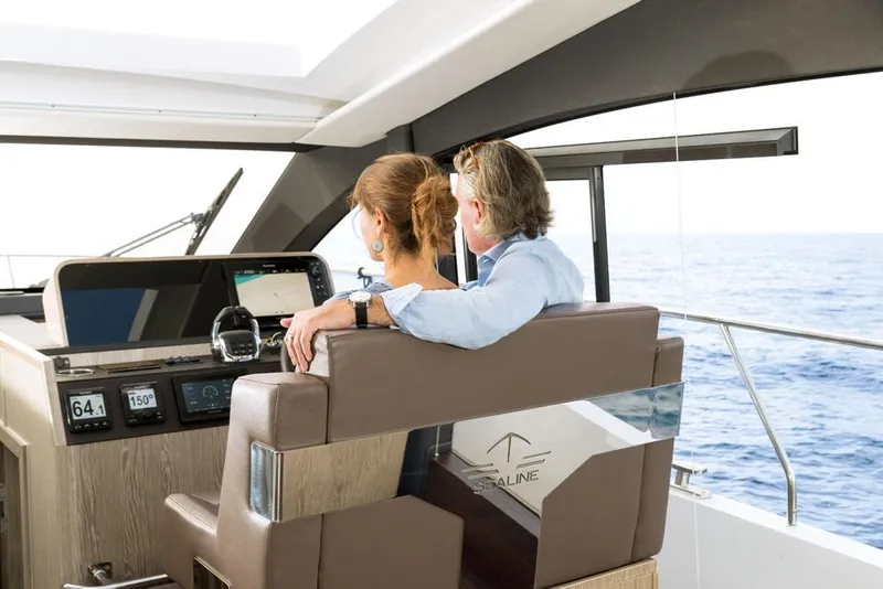 Slide: The Image of Sealine C430 #42 2022 - 141