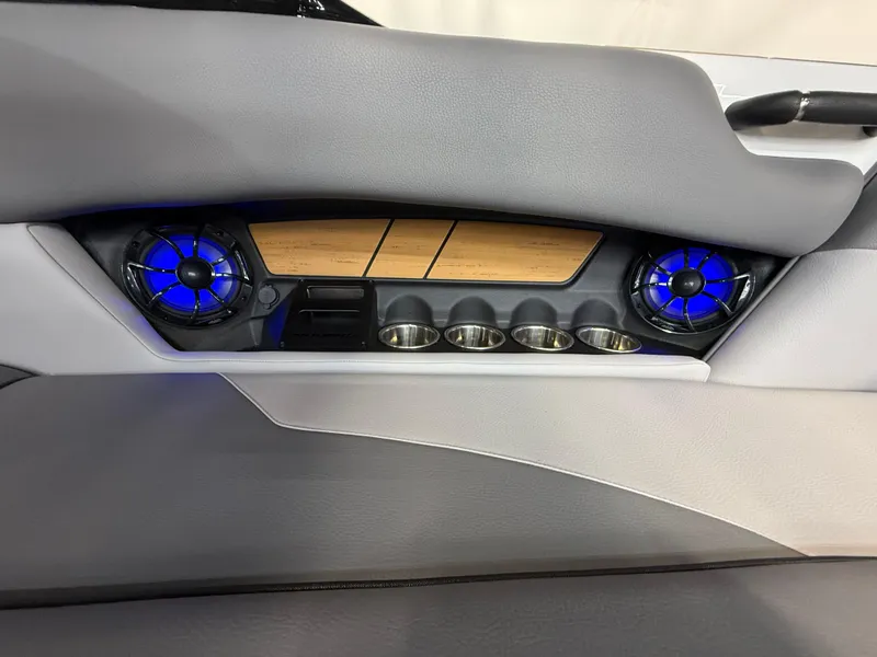 Slide: The Image of Moomba Mojo 2025 - 15