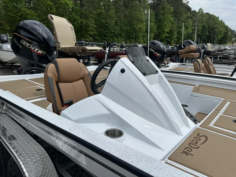 Slide: The Image of Xpress Hyper-Lift Crappie Series H20 CRAPPIE 2025 - 5