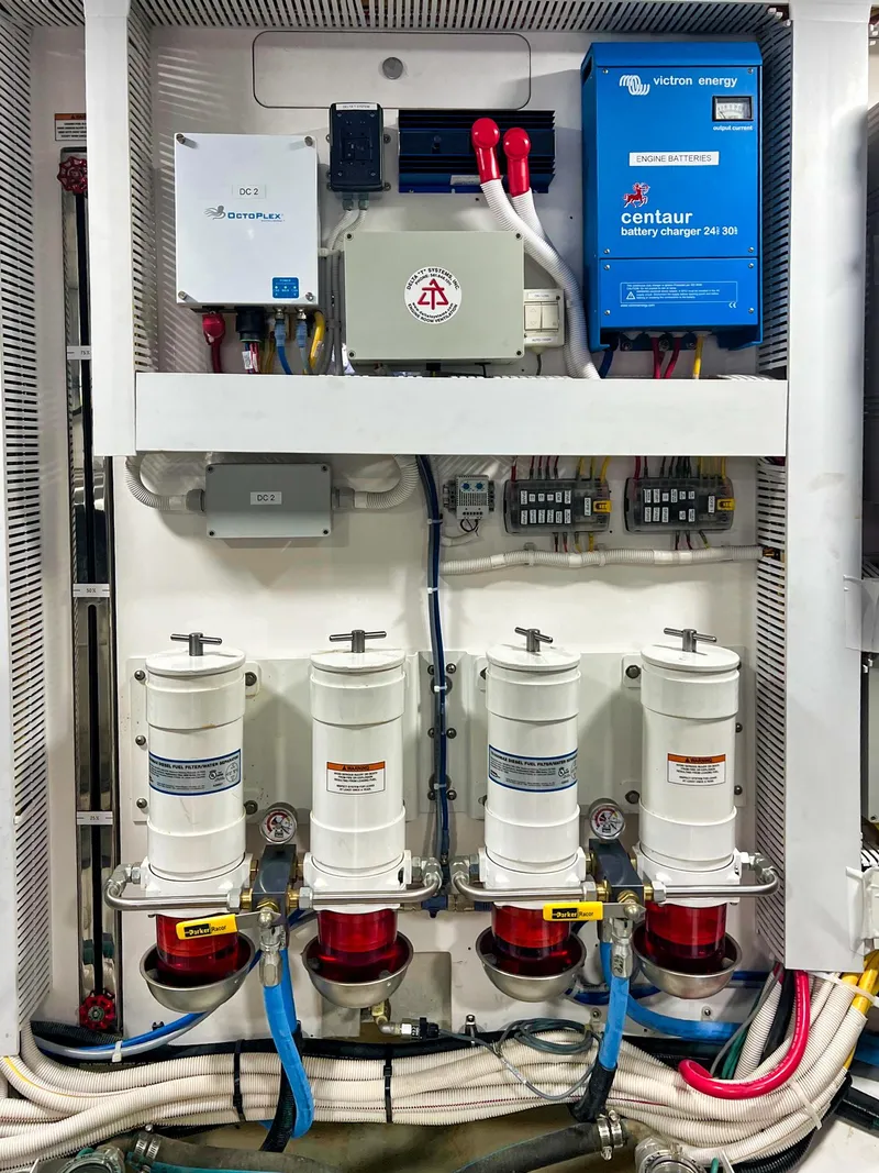 Slide: The Image of Ocean Alexander 70E Motoryacht 2018 - 56