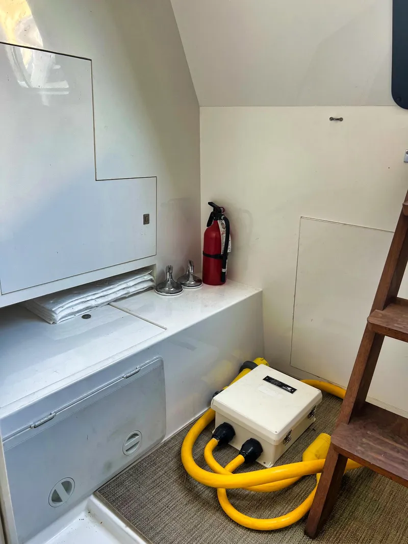 Slide: The Image of Ocean Alexander 70E Motoryacht 2018 - 58