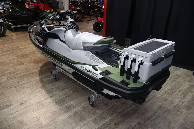 Slide: The Image of Sea-Doo FishPro™ Apex 300 2025 - 4