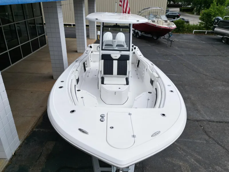 Slide: The Image of Tidewater 272 LXF 2025 - 10