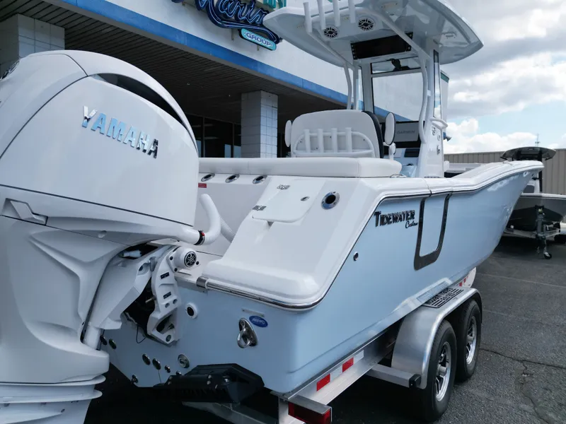 Slide: The Image of Tidewater 272 LXF 2025 - 42