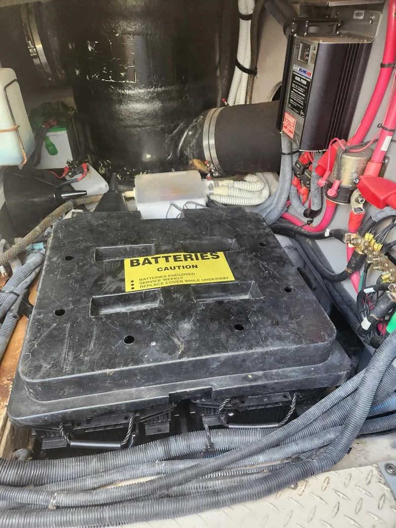 Slide: The Image of Sea Ray 480 Sedan Bridge 2004 - 53