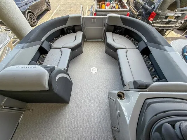 Slide: The Image of South Bay S224CR2 Cruise 2.75 2025 - 10