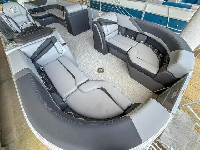 Slide: The Image of South Bay S224CR2 Cruise 2.75 2025 - 11