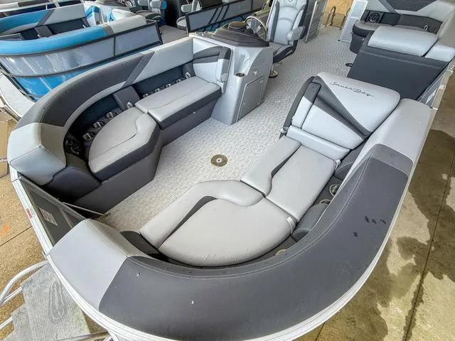 Slide: The Image of South Bay S224CR2 Cruise 2.75 2025 - 12