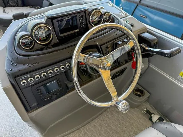 Slide: The Image of South Bay S224CR2 Cruise 2.75 2025 - 16