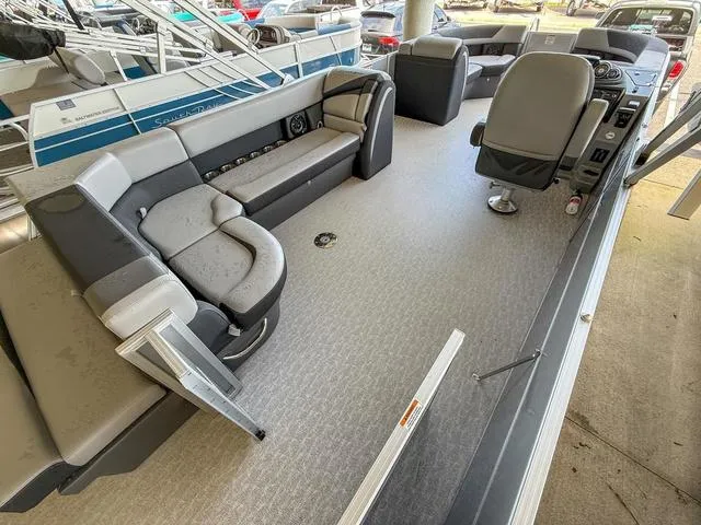 Slide: The Image of South Bay S224CR2 Cruise 2.75 2025 - 8