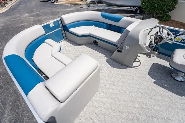 Slide: The Image of South Bay 222UL LE Entertainment 2.75 2025 - 10