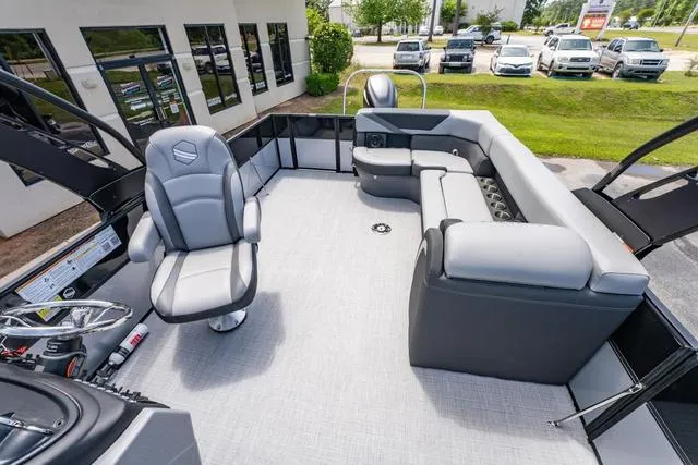 Slide: The Image of South Bay S224CR2 3.0 2025 - 13