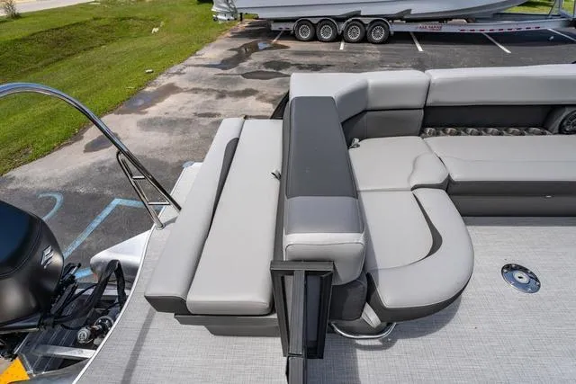 Slide: The Image of South Bay S224CR2 3.0 2025 - 16