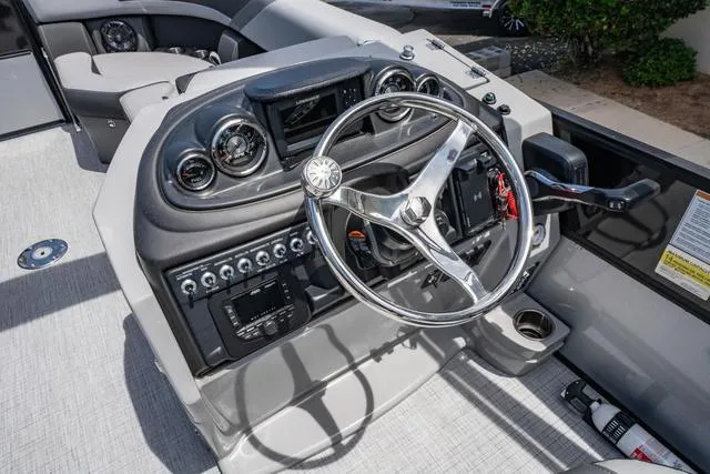 Slide: The Image of South Bay S224CR2 3.0 2025 - 20