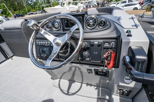 Slide: The Image of South Bay S224CR2 3.0 2025 - 21