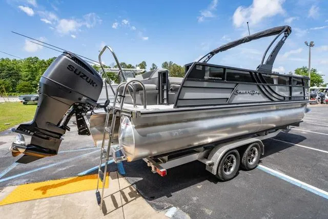 Slide: The Image of South Bay S224CR2 3.0 2025 - 6