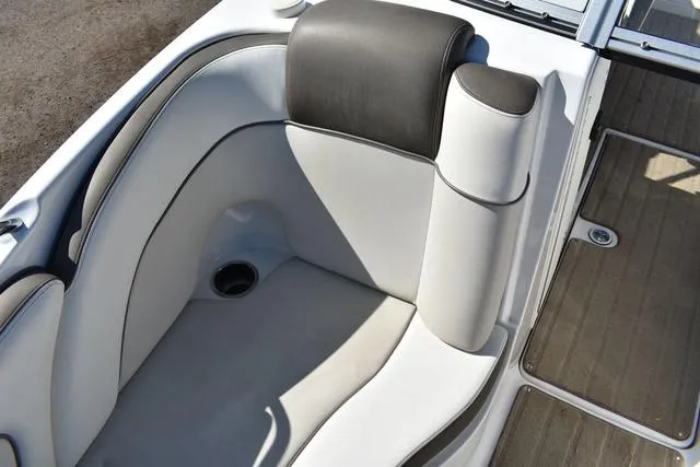 Slide: The Image of Yamaha 242 Limited S 2013 - 23