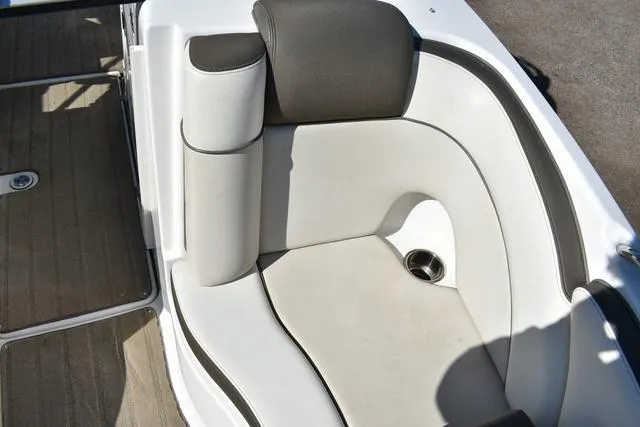 Slide: The Image of Yamaha 242 Limited S 2013 - 24