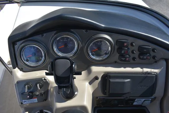 Slide: The Image of Yamaha 242 Limited S 2013 - 25