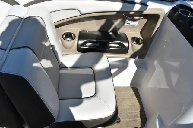 Slide: The Image of Yamaha 242 Limited S 2013 - 32