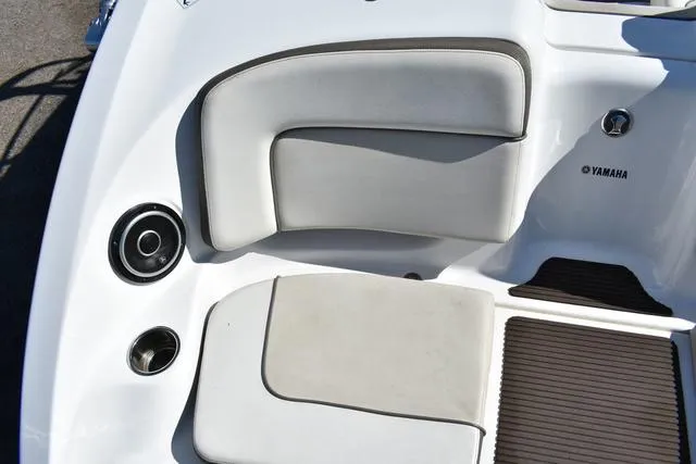 Slide: The Image of Yamaha 242 Limited S 2013 - 45