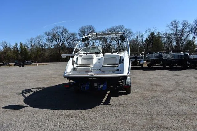 Slide: The Image of Yamaha 242 Limited S 2013 - 5